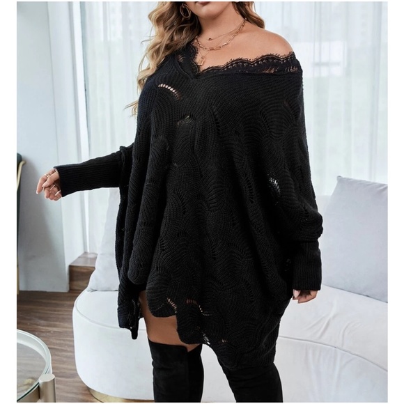 Cozy Lace Scallop Hem Oversized Sweater Top - Picture 3 of 5